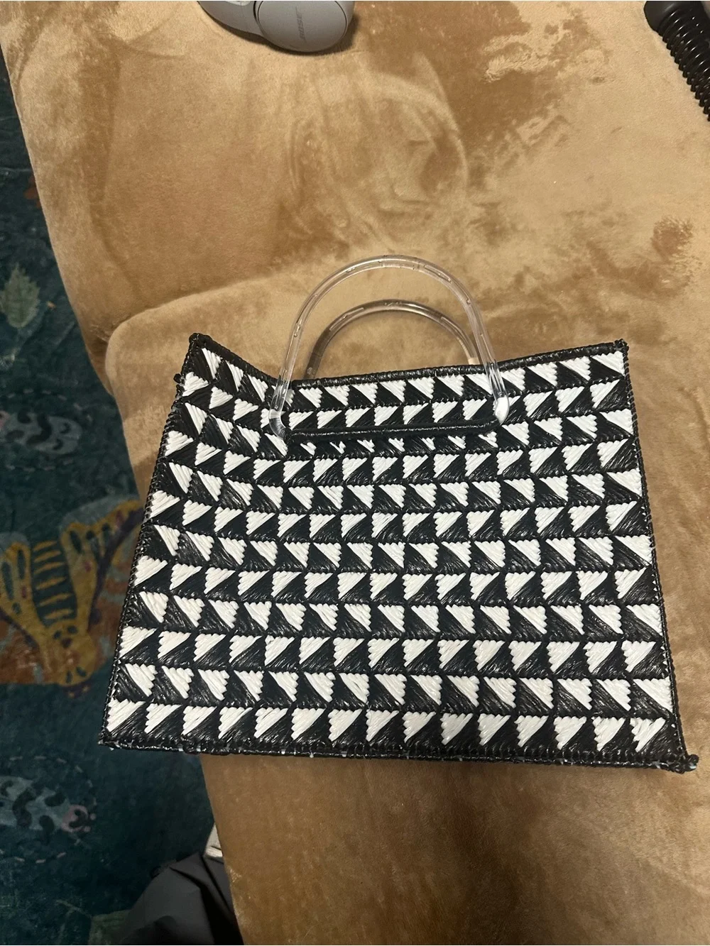 N/A chic black